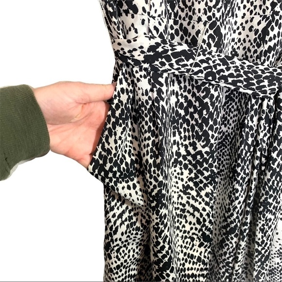 Eliza J Short Sleeve Chic Belted Sash Snakeskin Snake Print Mini Dress 6 petite - Picture 5 of 15